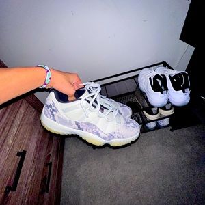 Jordan 11 lows light bone